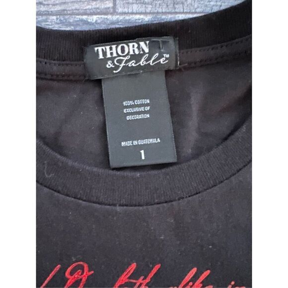 Dark Romance Winged Dagger Boxy Girls Crop T-Shirt Plus Size 1 - Picture 4 of 7